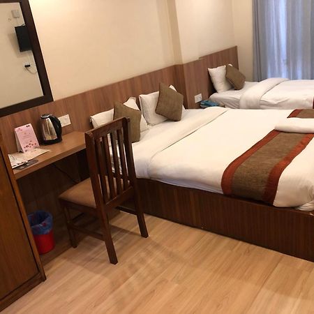 Capital Boutique Hotel カトマンズ エクステリア 写真
